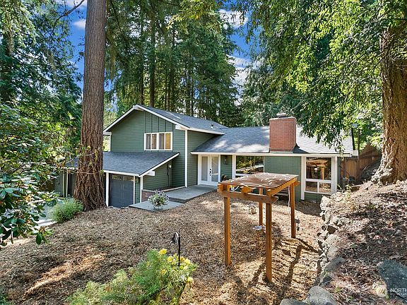 3rd image of 12813 NE 28th Street