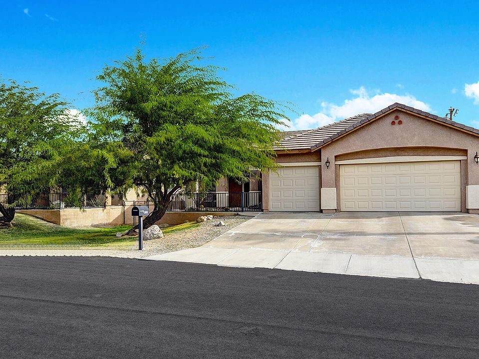 1st image of 16080 Angela Dr