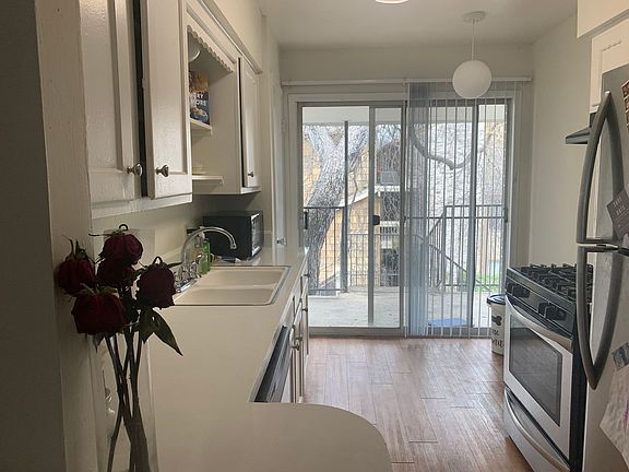 5th image of 1403 Norwalk Ln #89