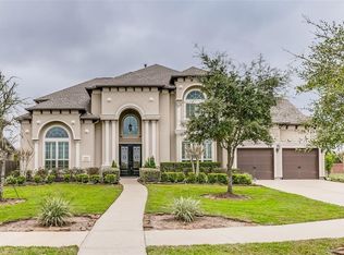 5004 Bellevue Falls Ln, Sugar Land, TX 77479