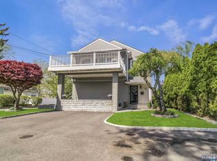 20 Madison Ave, Little Falls, NJ 07424