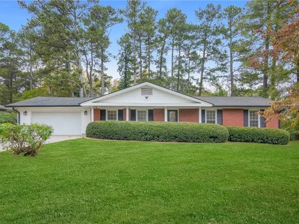 2284 Hurt Rd SW, Marietta, GA 30008