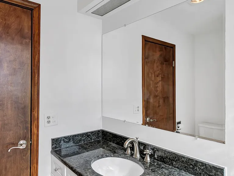 30 Green Oaks Dr — Photo 10