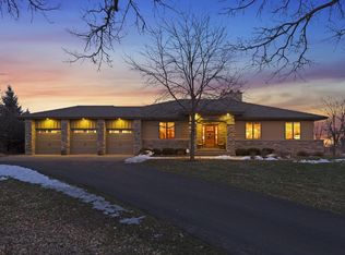 1909 Paris Ave N, Stillwater, MN 55082