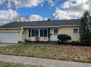 1089 Sherwood Rd, Muskegon, MI 49441