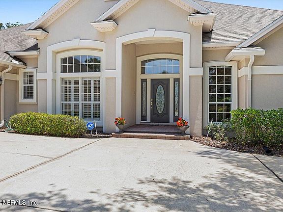 3rd image of 120 DEER HAVEN Drive