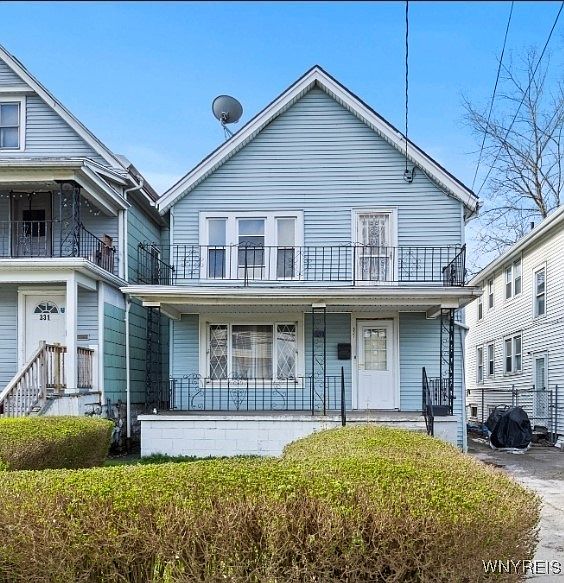 1st image of 327 Mystic St