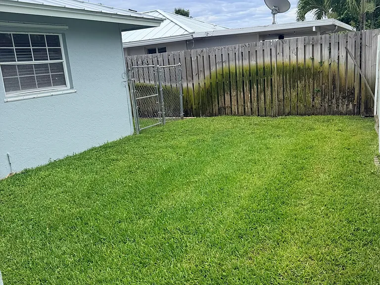 2601 W Carandis Rd — Photo 18