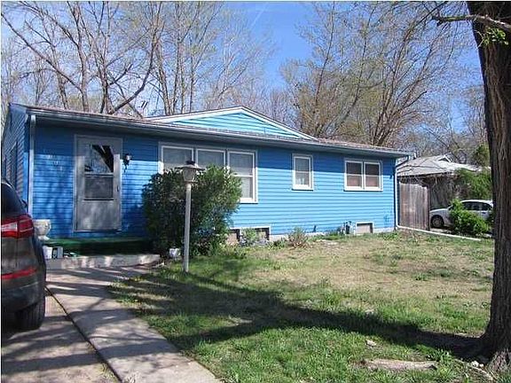 2nd image of 1004 S Skelly St