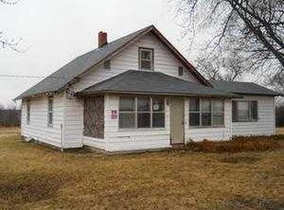 1471 E 455th Rd, Bolivar, MO 65613