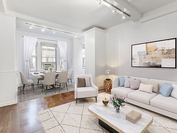 2nd image of 24 5th Ave APT 1123