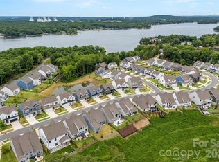 18019 Wilbanks Dr, Charlotte, NC 28278
