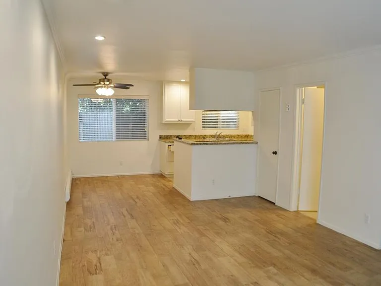 3931 Farquhar Ave #C — Photo 5