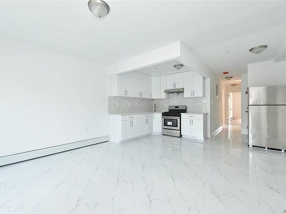 4th image of 57-16 163rd St #2