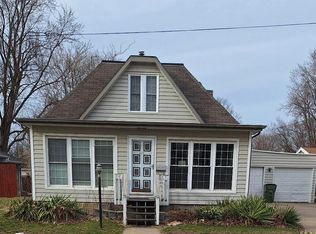 427 11th St, Boone, IA 50036