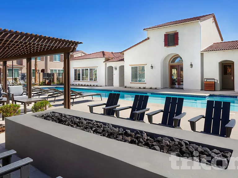 24680 Saber Ct — Photo 14