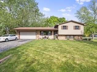 24009 S Raymond Dr, Elwood, IL 60421