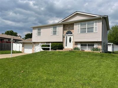 334 Saint Rose Dr, Godfrey, IL, 62035
