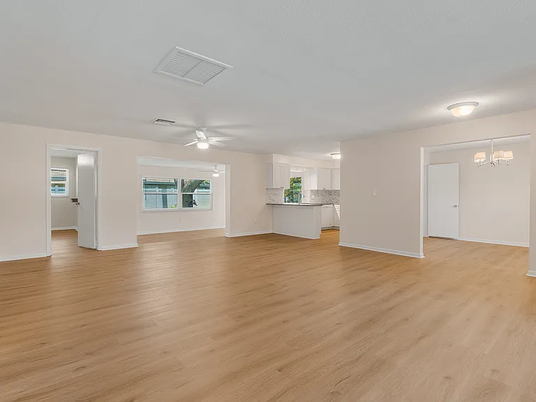 2236 Habersham Dr — Photo 4