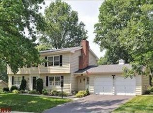12919 Beaver Dam Rd, Saint Louis, MO 63131
