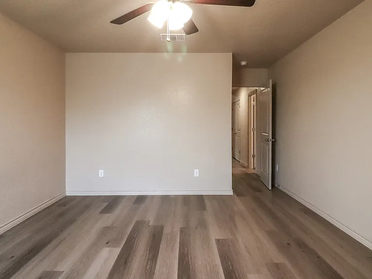 6203 Twistleaf Ln #B — Photo 18