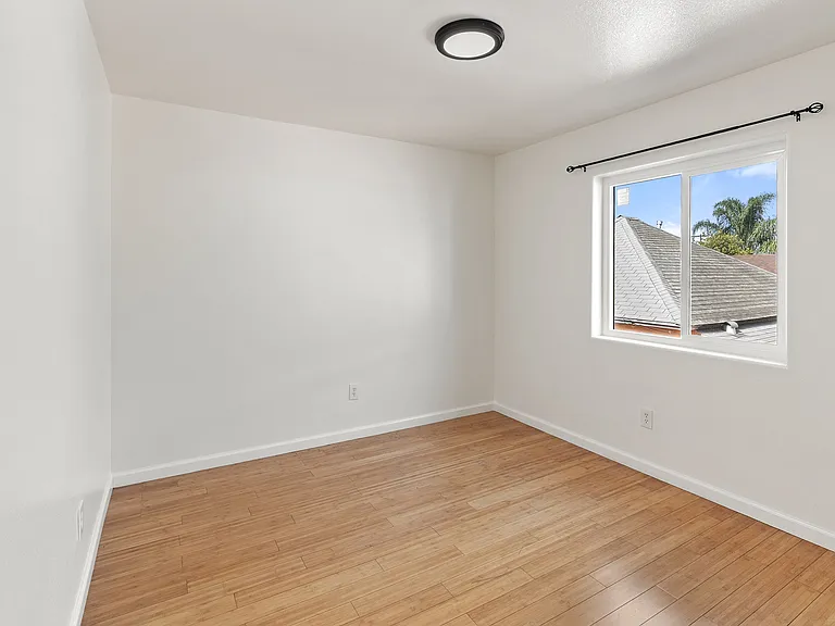 145 E Gage Ave #145 — Photo 16