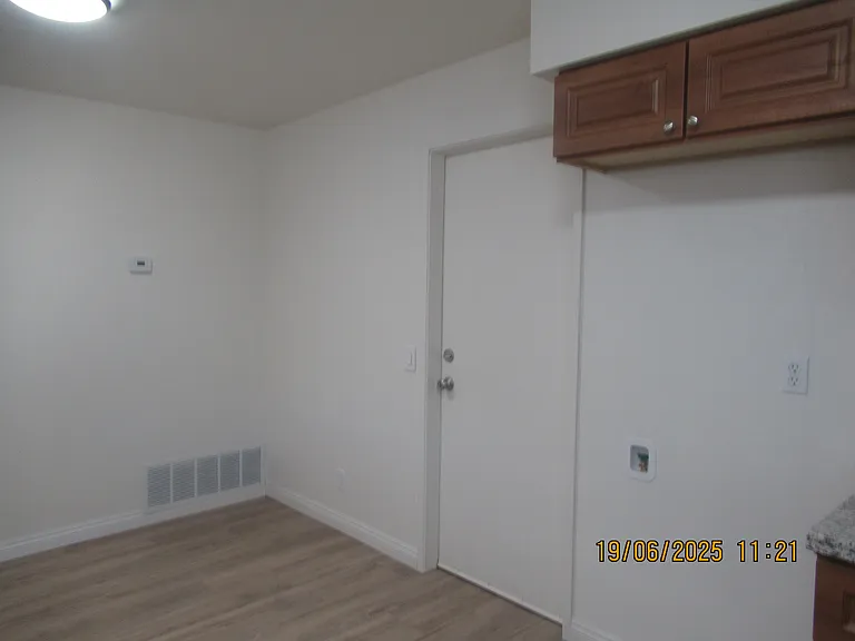 5523 Portola Cir — Photo 12