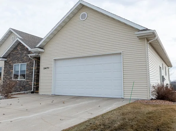 2471 Augusta Dr, Grand Forks, ND 58201