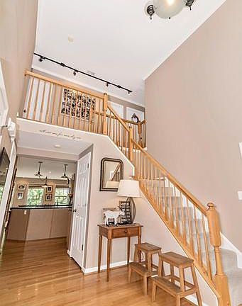 5th image of 18114 Bullock Ct