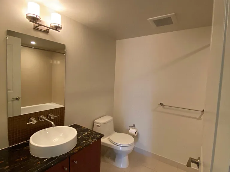 2nd Bathroom