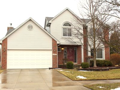 6644 Fox Hills Rd, Canton, MI, 48187