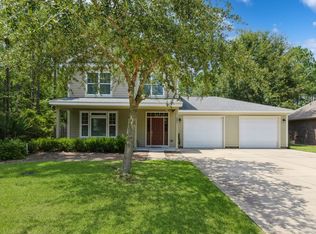 321 Concert Ct, Freeport, FL 32439