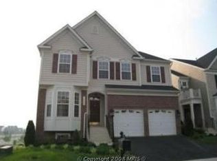 6701 Ainsworth St, Gainesville, VA 20155