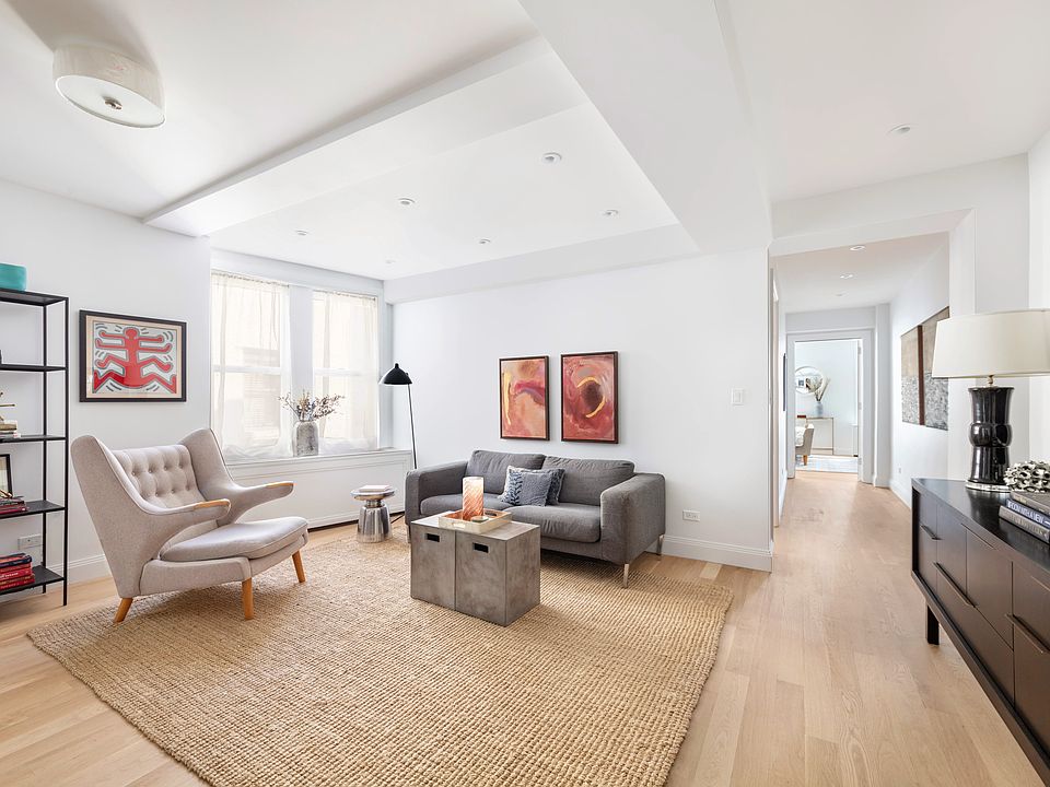 1st image of 220 W 93rd St APT 15C