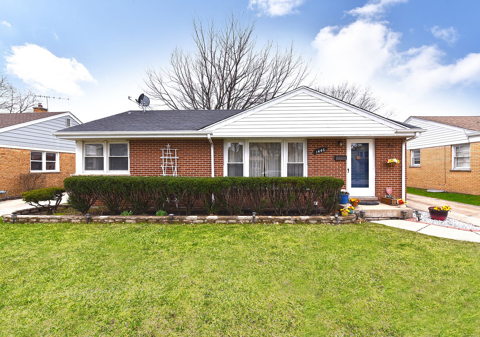 1446 S 4th Ave, Des Plaines, IL 60018 Zillow
