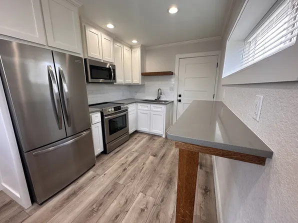 414 E Elm St #101, Gainesville, TX 76240