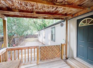 213 N G St, Albion, WA 99102