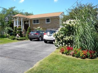 26 Pine Hill Rd, Monroe, NY 10950