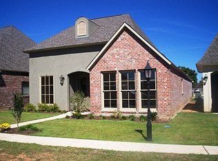 4 Rue Christopher Xing, Natchitoches, LA 71457