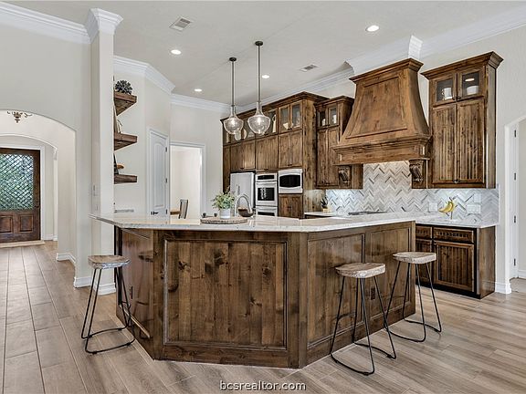 4th image of 3563 Matoska Rdg