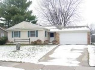 1919 Cromwell St, Holt, MI 48842