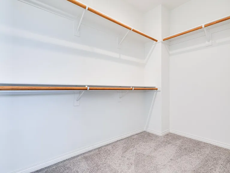 180 Sawbuck — Photo 23