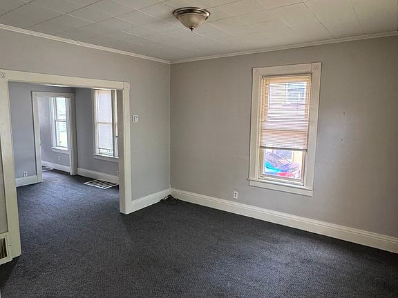 5th image of 344 N Macy St