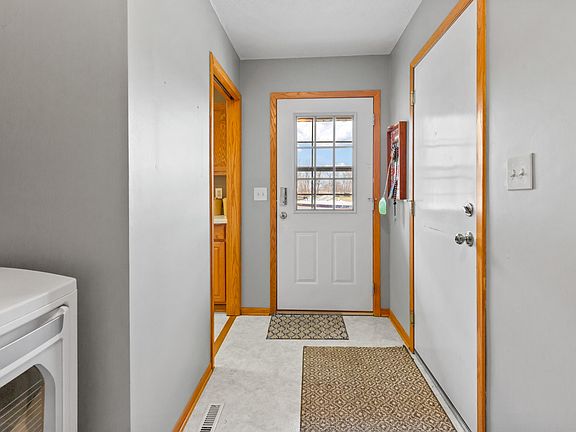 5th image of 103 Park St