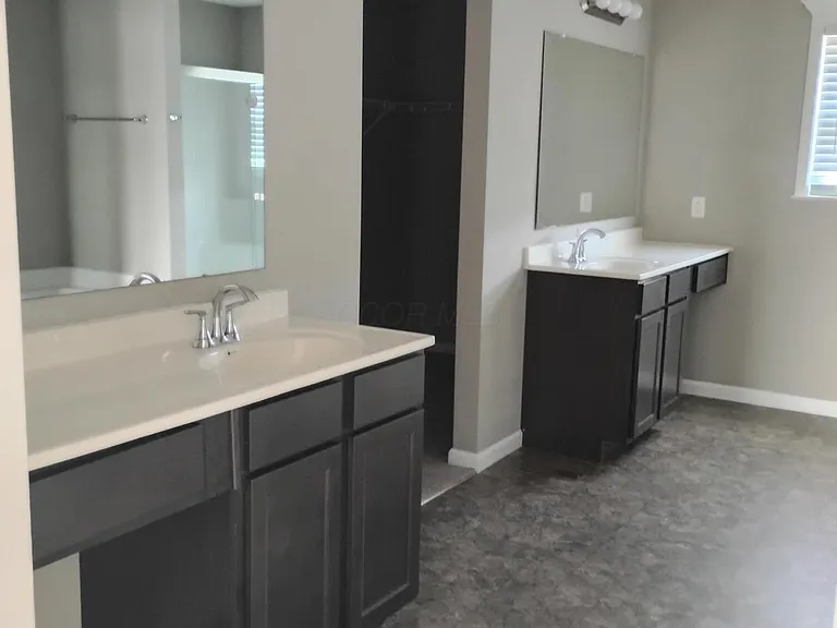 1453 Hoovler Way — Photo 11