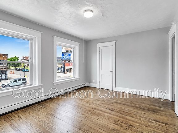 2nd image of 1209 Hertel Ave