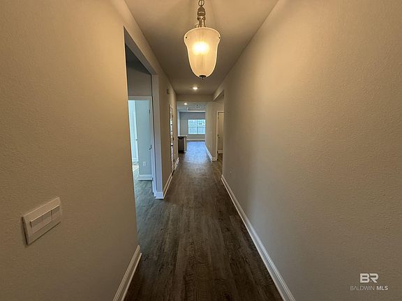 3rd image of 23247 Lieutanant Ave