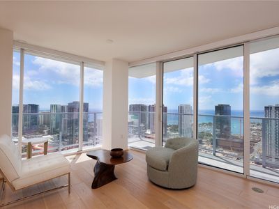 888 Kapiolani Blvd #4305/4303, Honolulu, HI, 96813