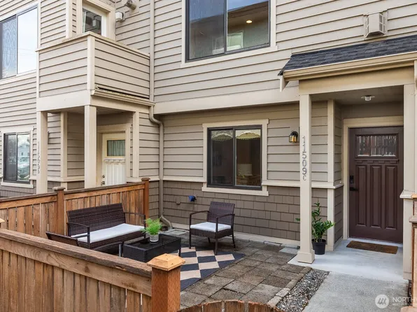 11509 26th Avenue NE #C, Seattle, WA 98125