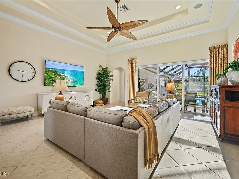 8847 Largo Mar Dr — Photo 10